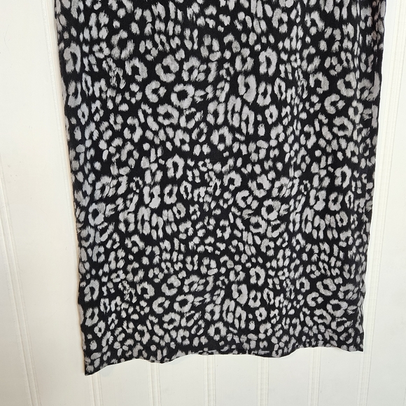 Joie Silk Leopard Dress Womens Size S Weaver Black Short Sleeve Relaxed Fit - Picture 8 of 12